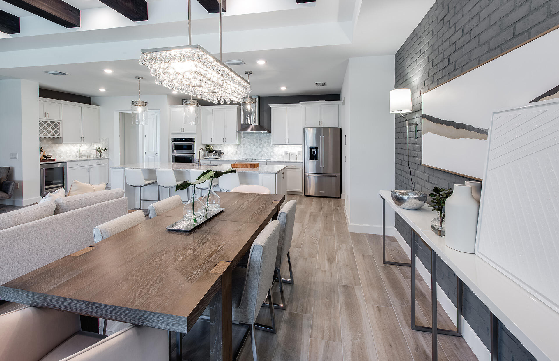 DEL WEBB TRADITION - Residential