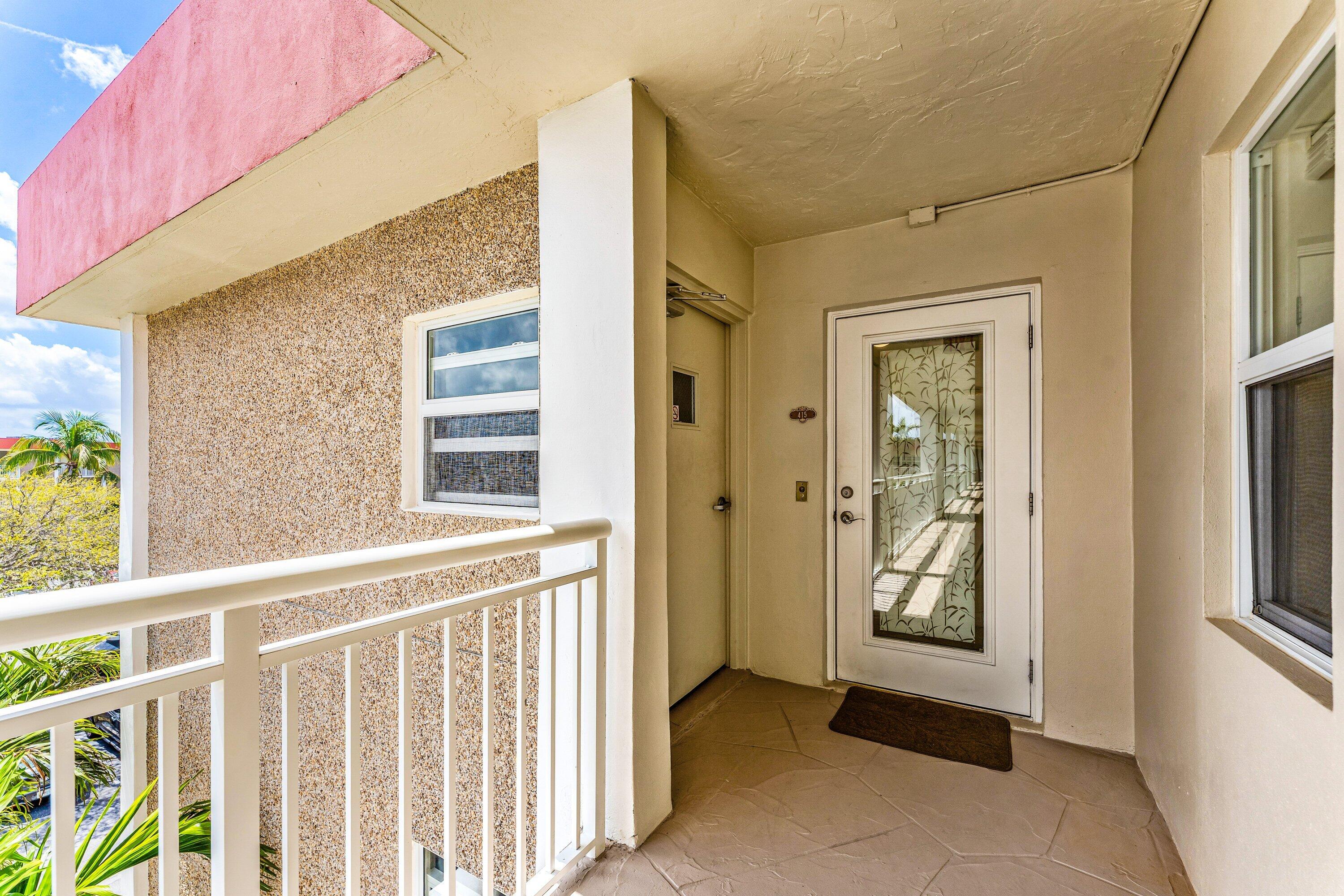 PALM-AIRE AT CORAL KEY - Residential