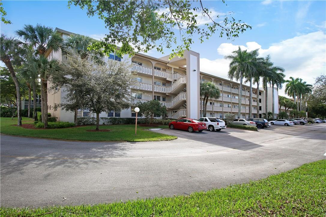Wynmoor - Residential