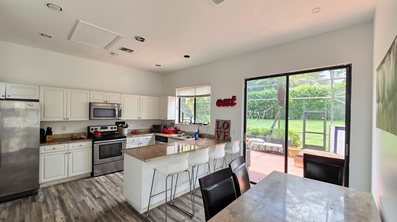 VILLA FLORA AT BOCA POINTE - Residential