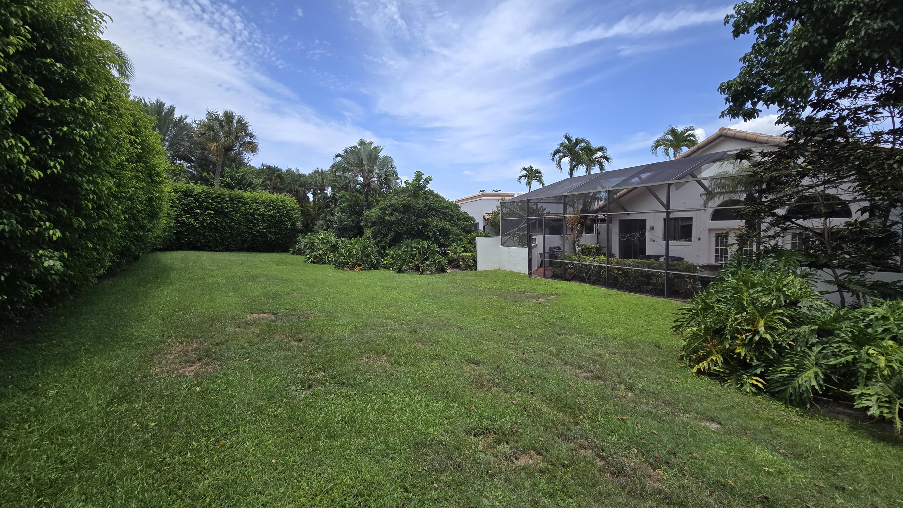 VILLA FLORA AT BOCA POINTE - Residential