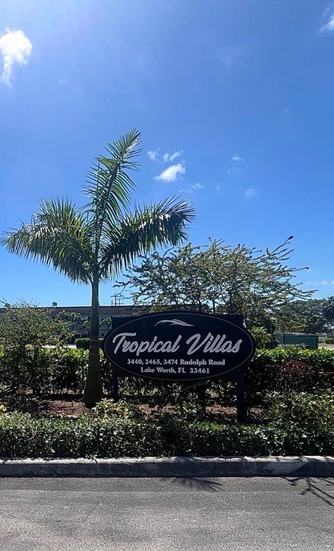 MODEL LAND CO - Residential Lease