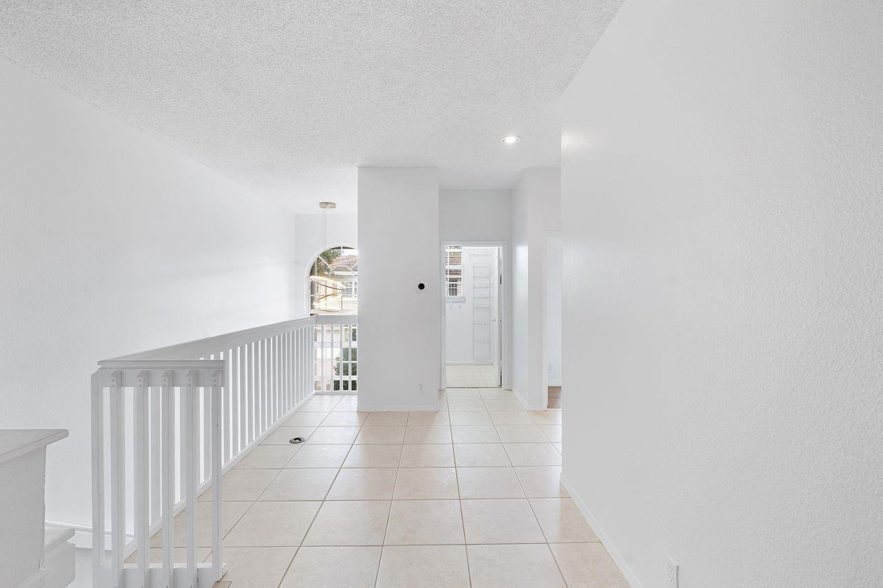 STEEPLECHASE EAGLE TRACE - Residential