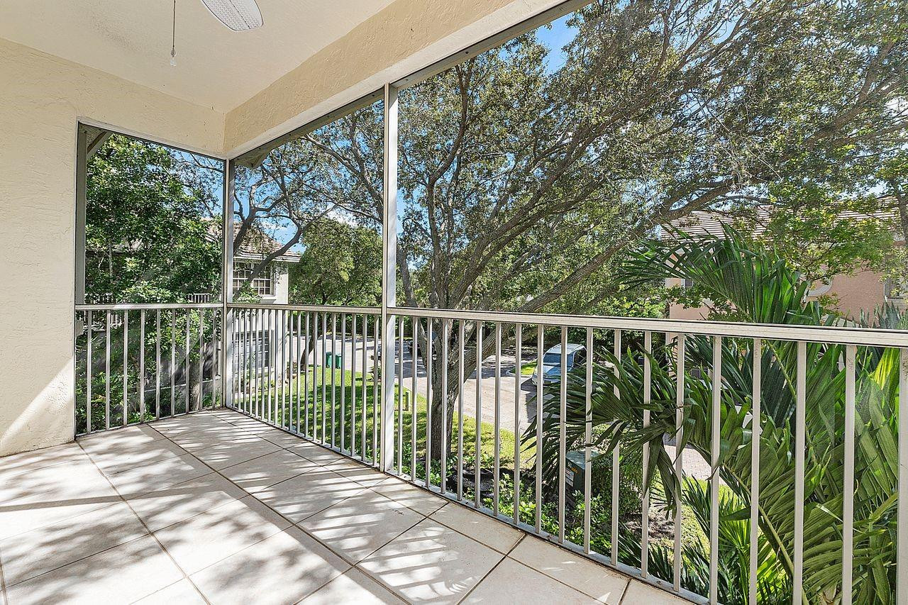 STEEPLECHASE EAGLE TRACE - Residential
