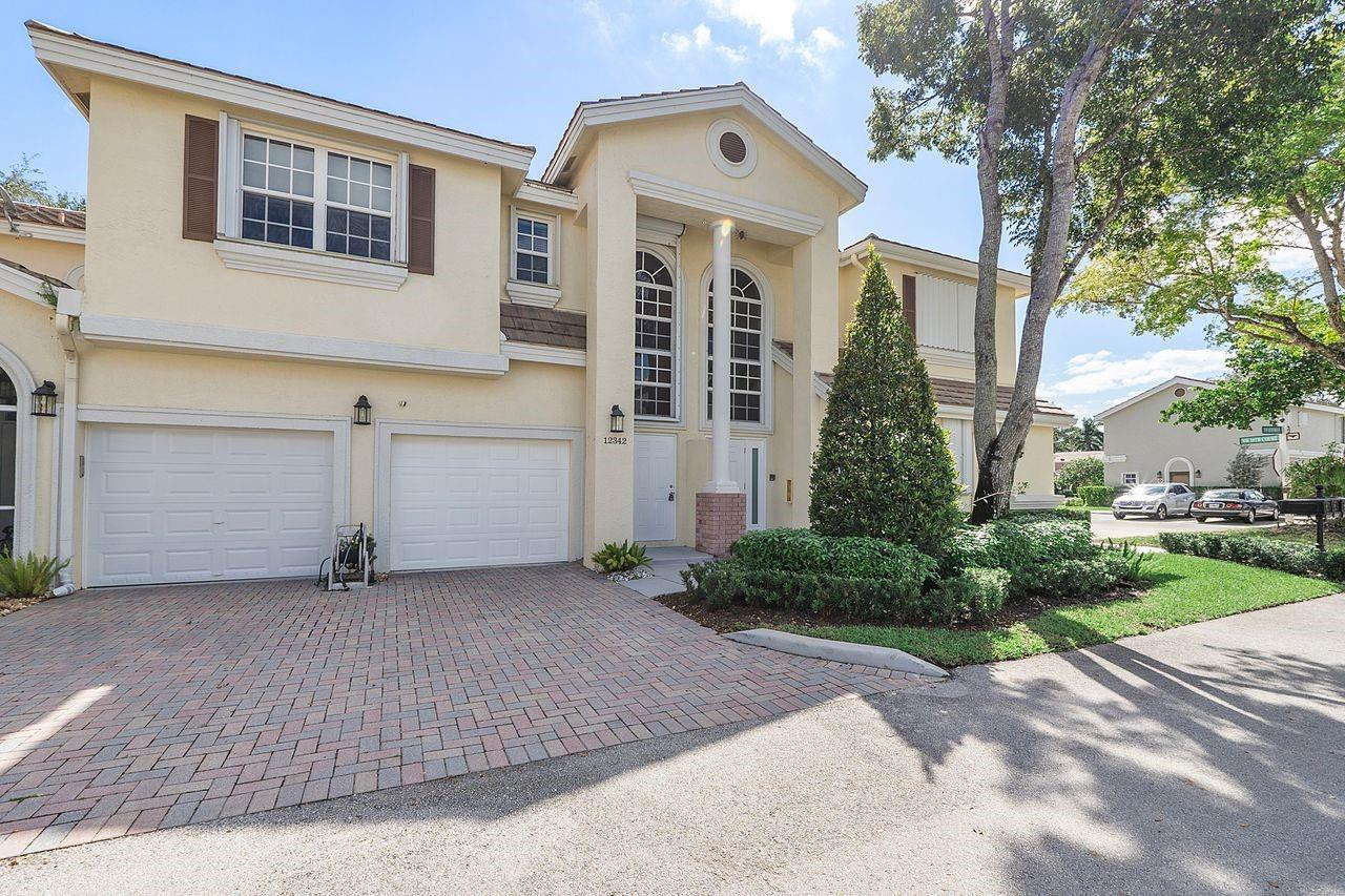 STEEPLECHASE EAGLE TRACE - Residential