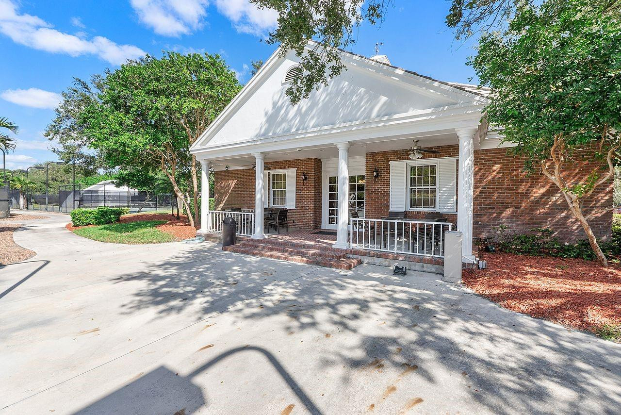 STEEPLECHASE EAGLE TRACE - Residential