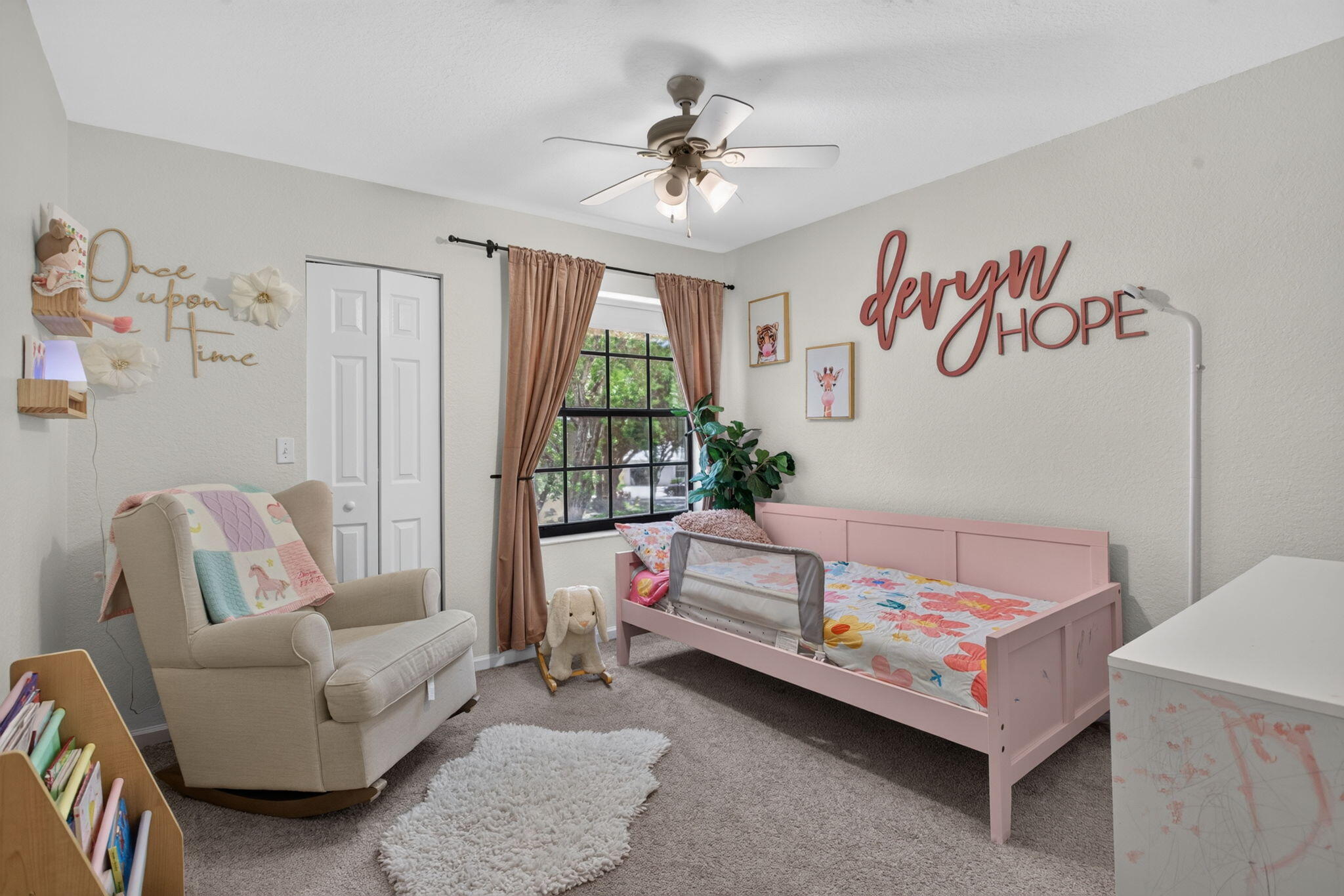 Regency Lakes - Residential