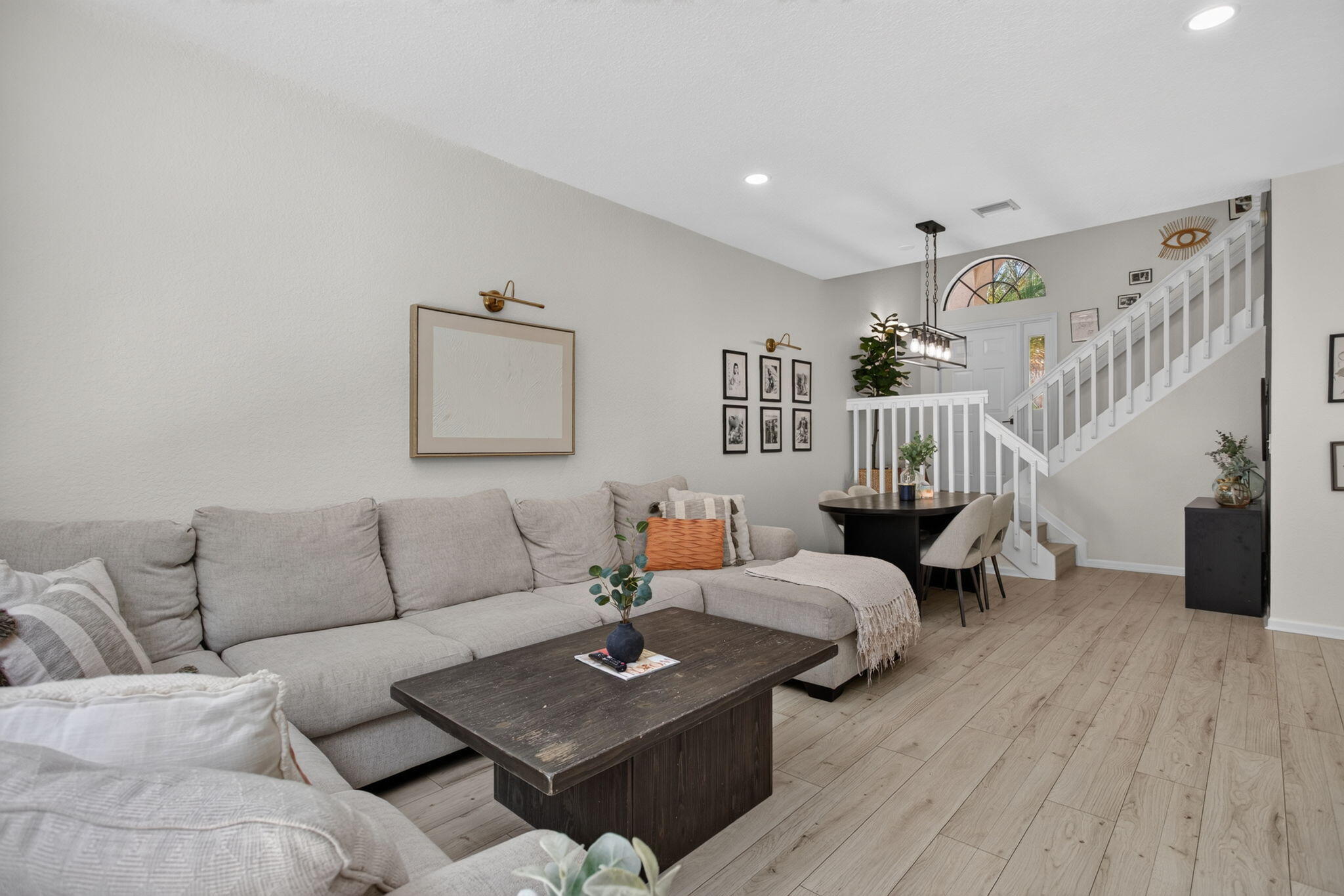 Regency Lakes - Residential