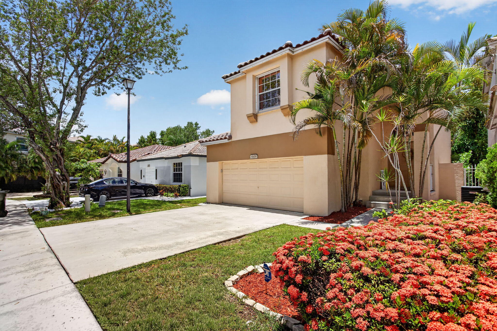Regency Lakes - Residential
