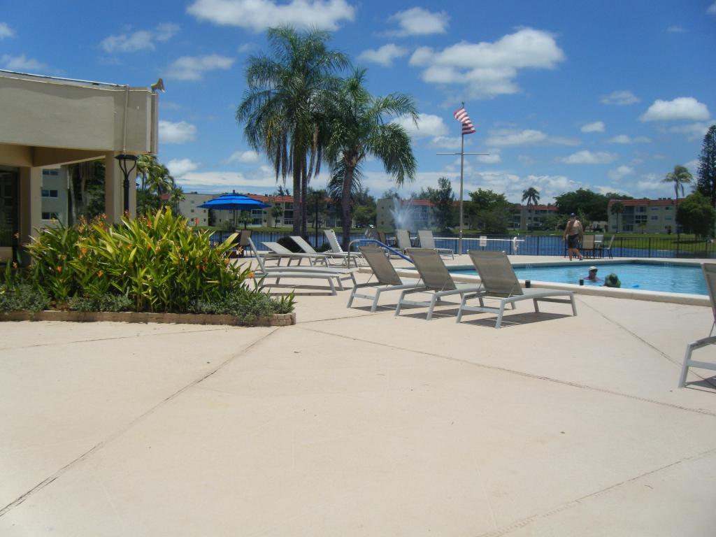 Sunrise Lakes Phase 1 - Residential
