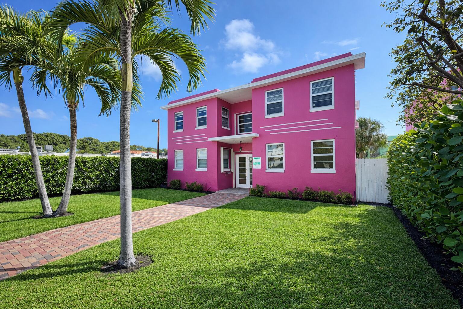 LAKE WORTH TOWN OF - Residential Lease