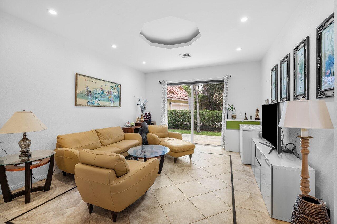WINSTON PARK SECTION TWO-A - Residential
