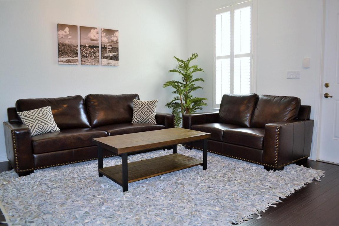 PENINSULA VILLAGE GREENS - Residential Lease