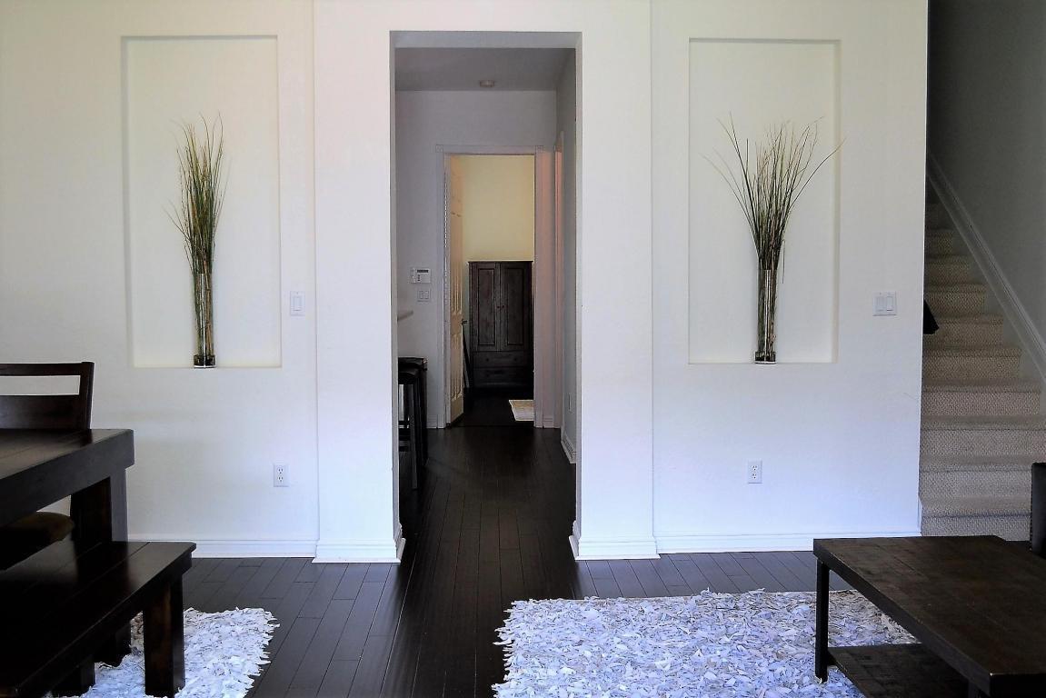 PENINSULA VILLAGE GREENS - Residential Lease