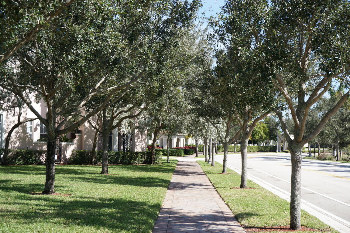 PENINSULA VILLAGE GREENS - Residential Lease