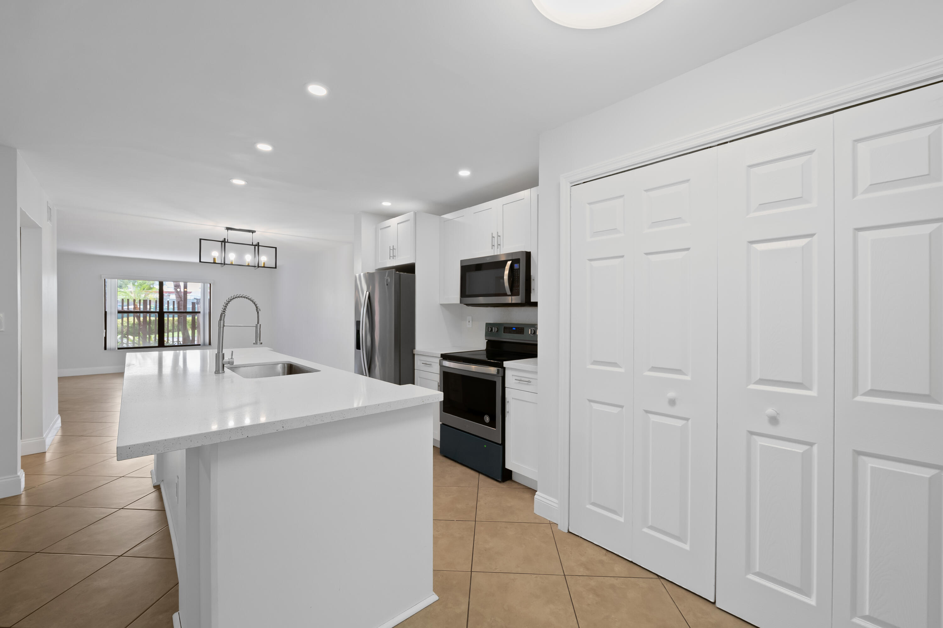 EVERGLADES SUGAR & LAND CO - Residential