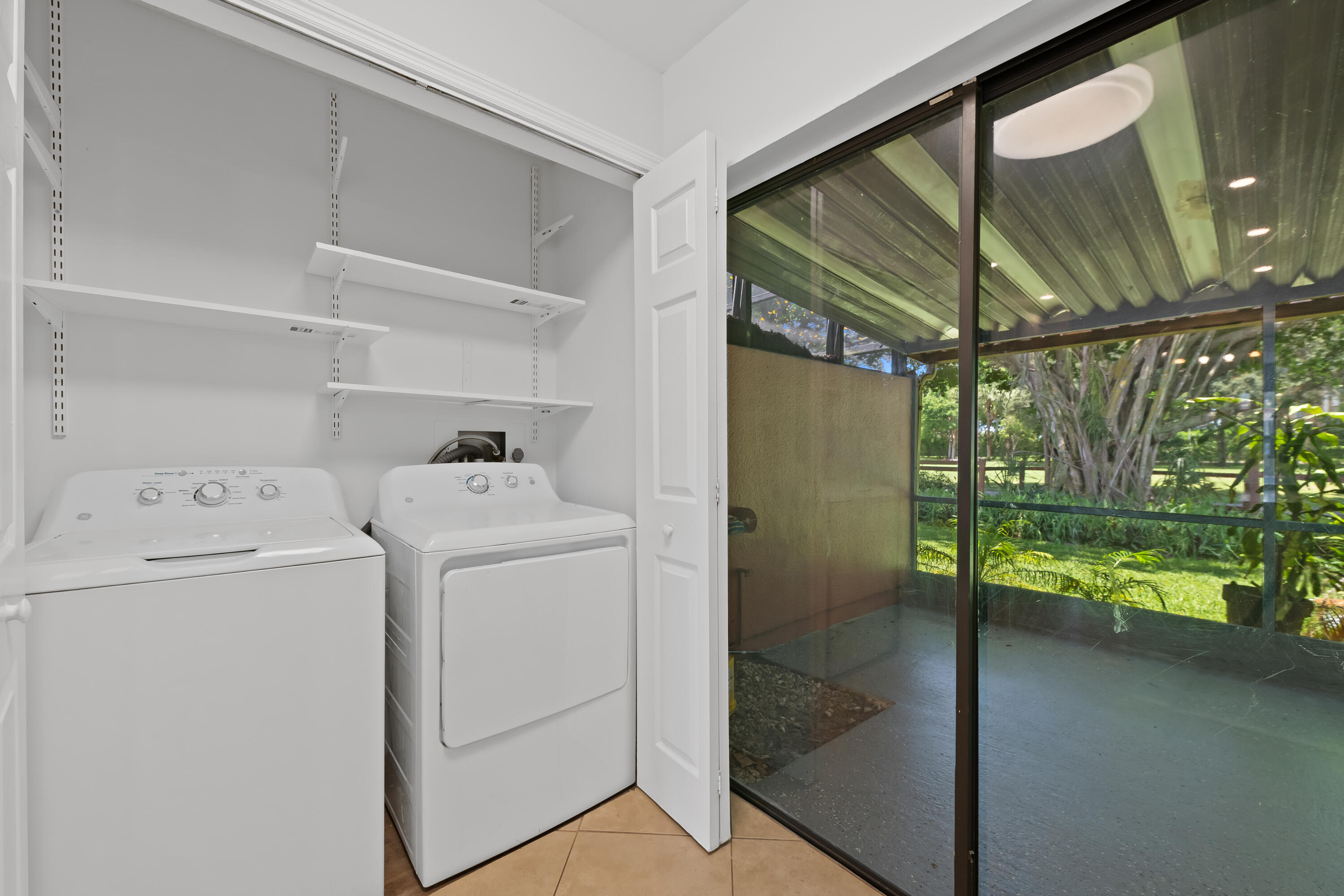 EVERGLADES SUGAR & LAND CO - Residential