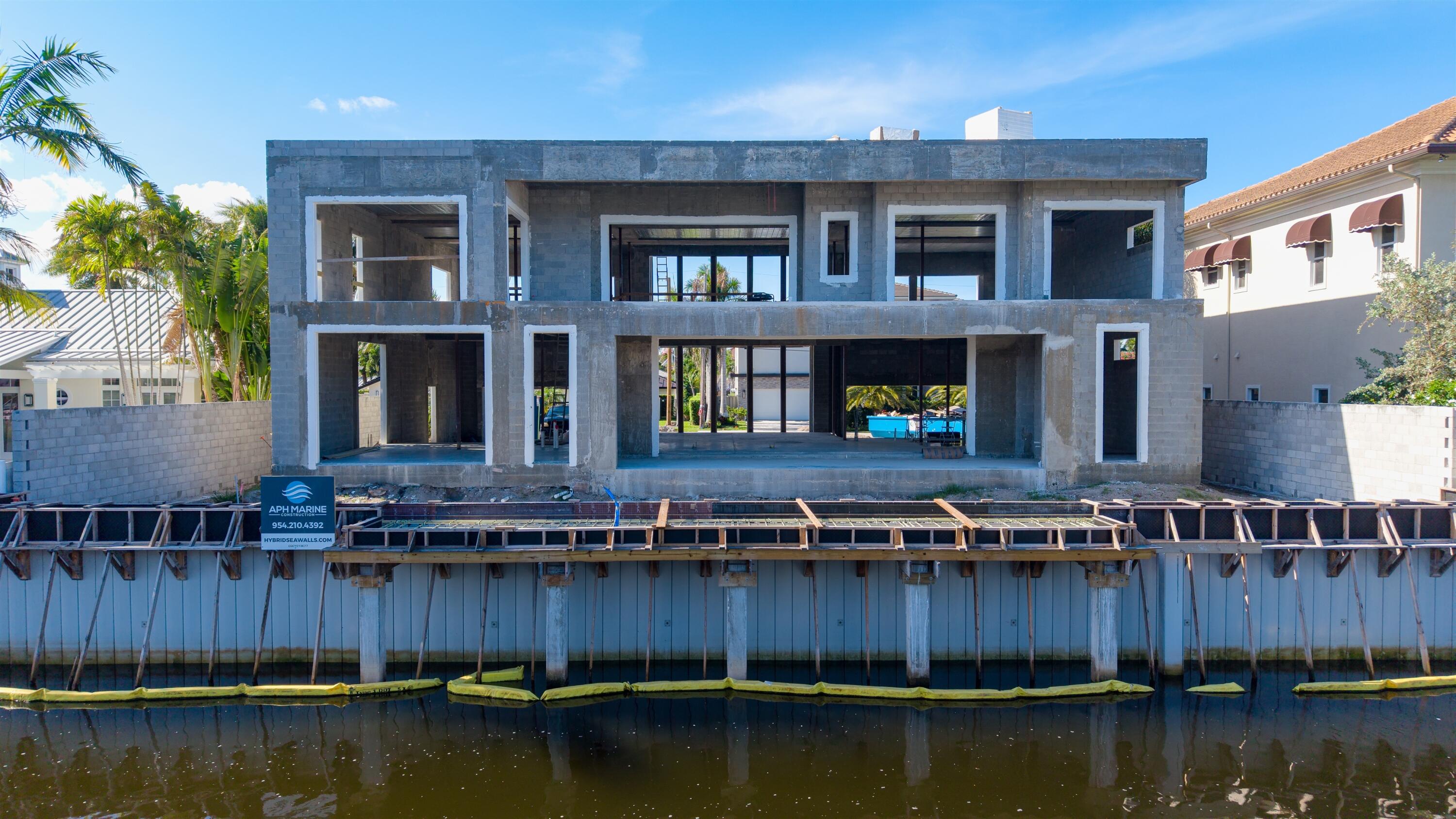 TROPIC ISLE - Residential