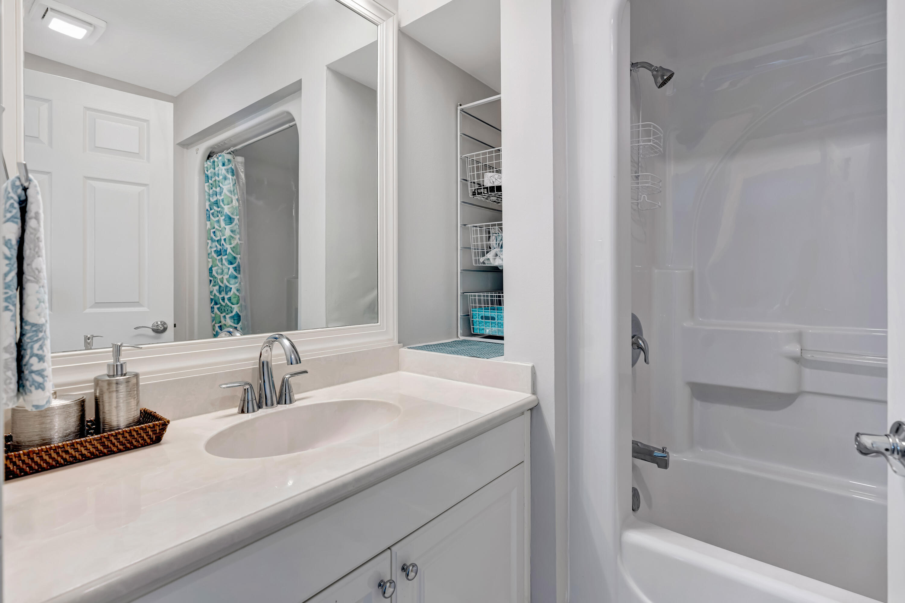 BRAEMAR ESTATES - Residential Lease