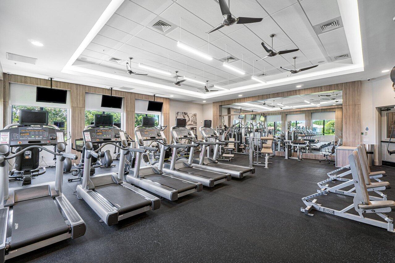 VALENCIA POINTE 1 - Residential