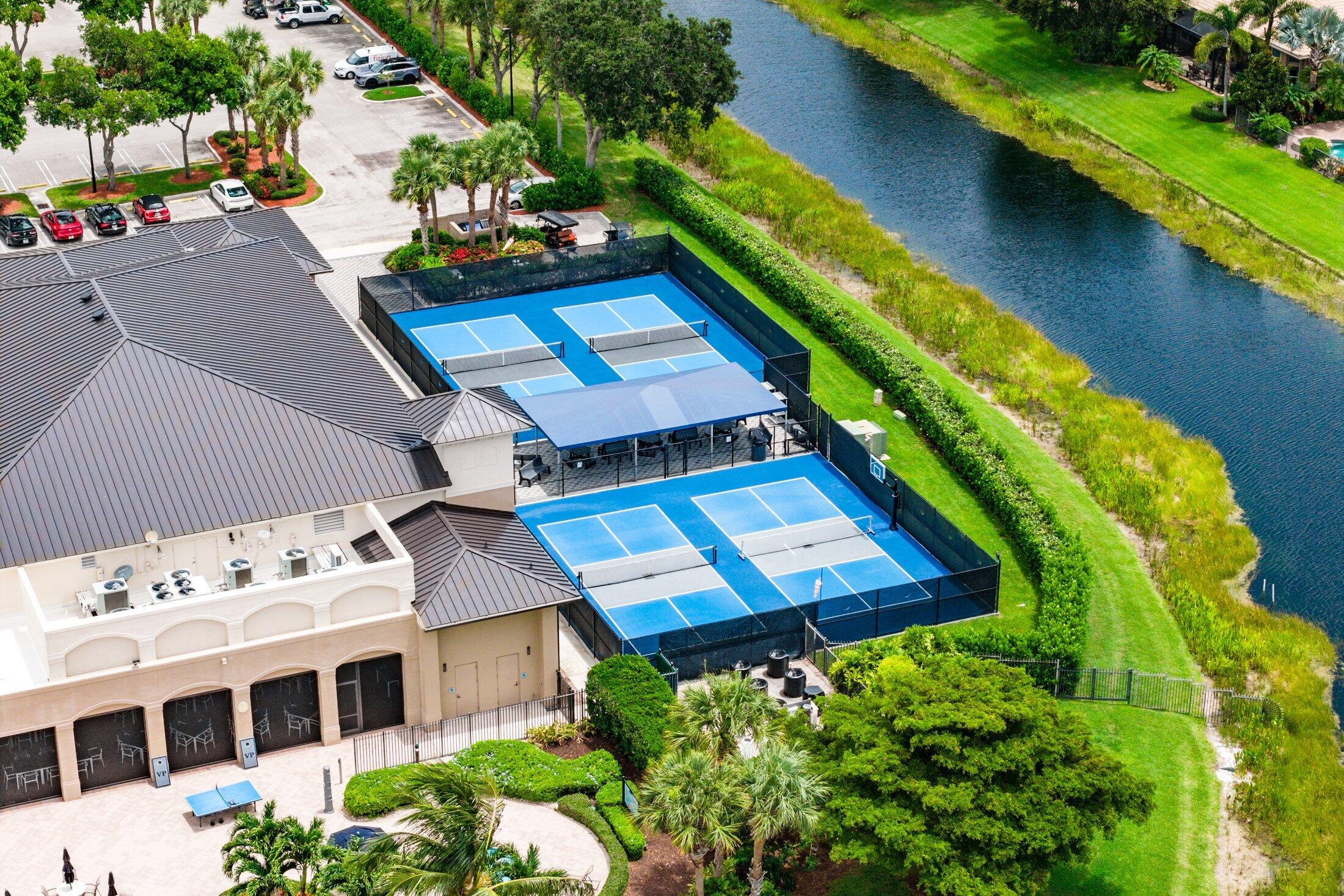 VALENCIA POINTE 1 - Residential