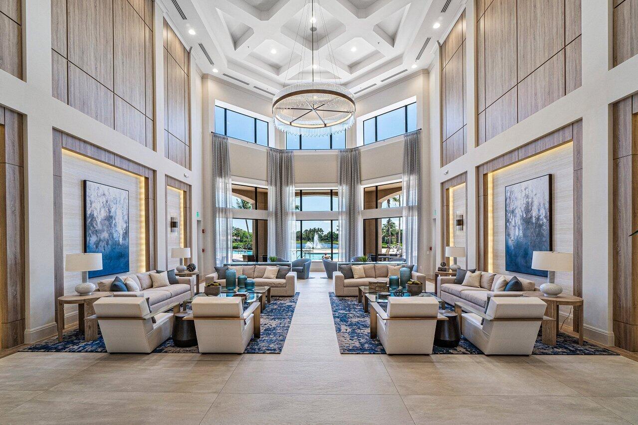 VALENCIA POINTE 1 - Residential