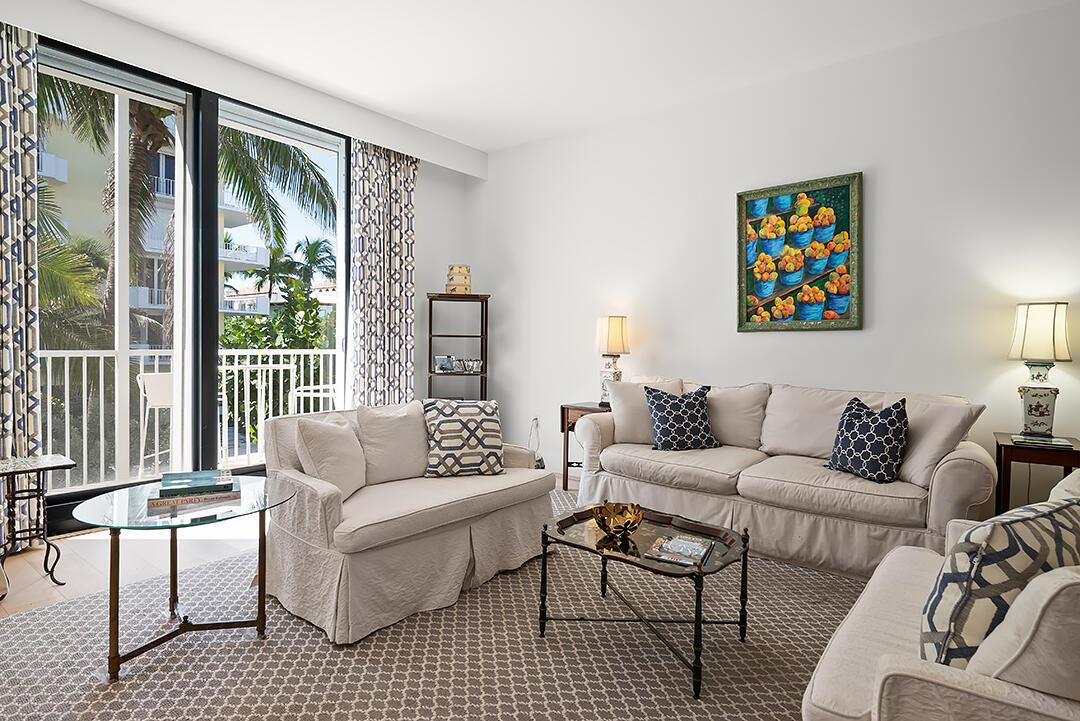 FOUR HUNDRED SO OCEAN BLVD CONDO - Residential