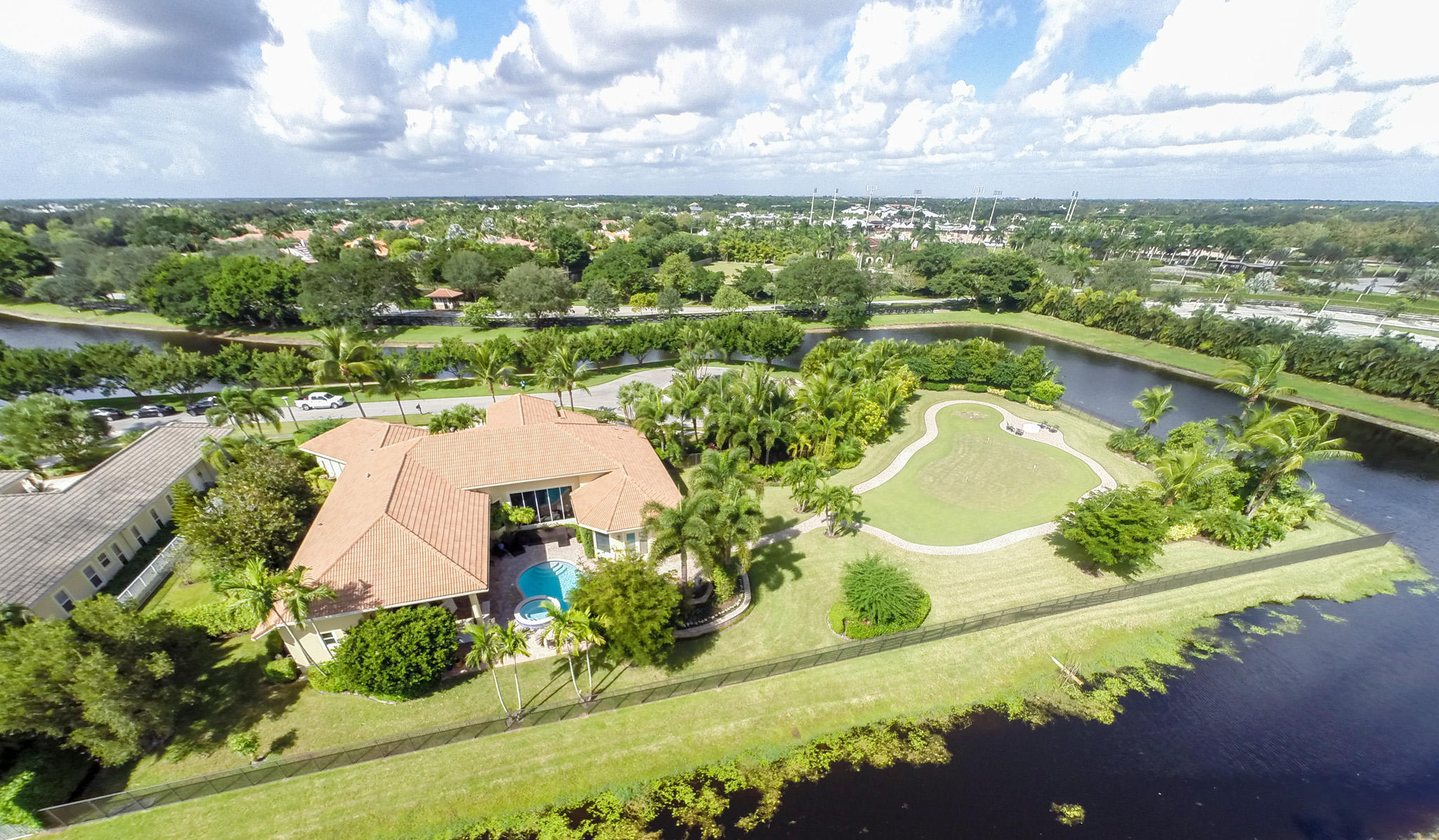 EQUESTRIAN CLUB ESTATES 1 - Residential