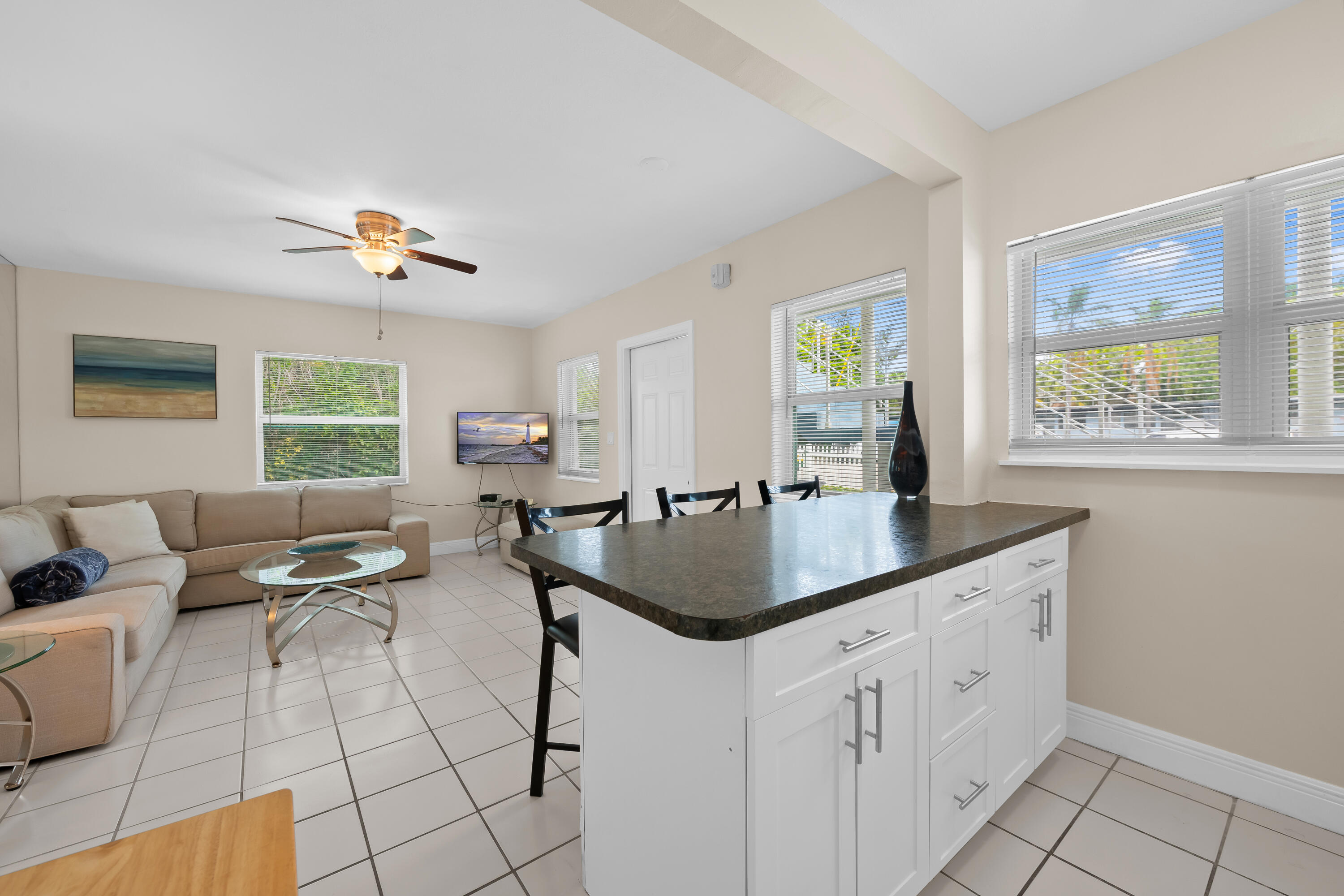 HOLIDAY ISLE YACHT CLUB CONDO - Residential Lease