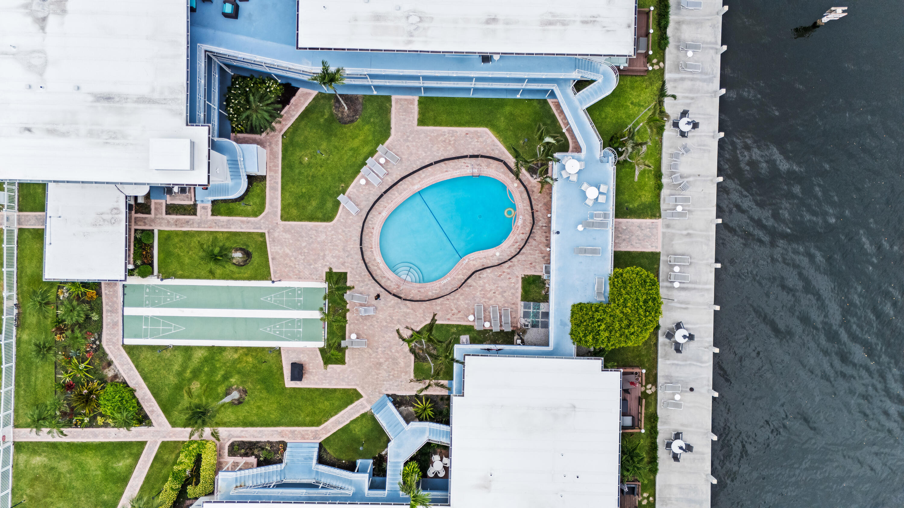 HOLIDAY ISLE YACHT CLUB CONDO - Residential Lease