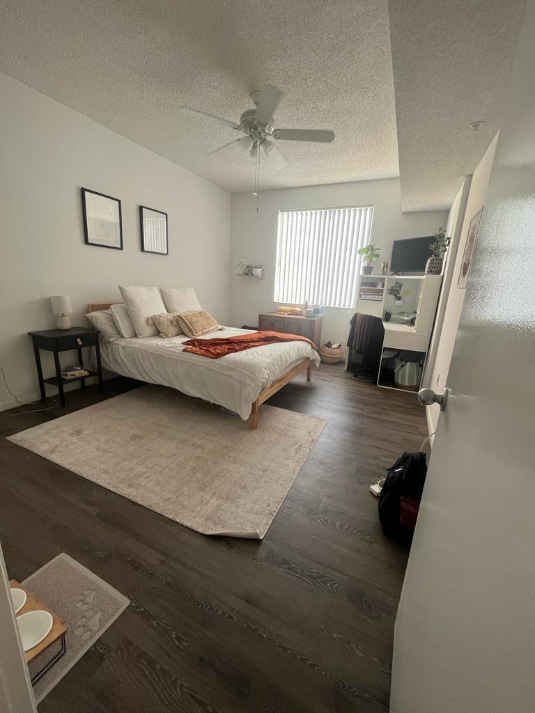 COURTYARDS AT DAVIE CONDO - Residential Lease