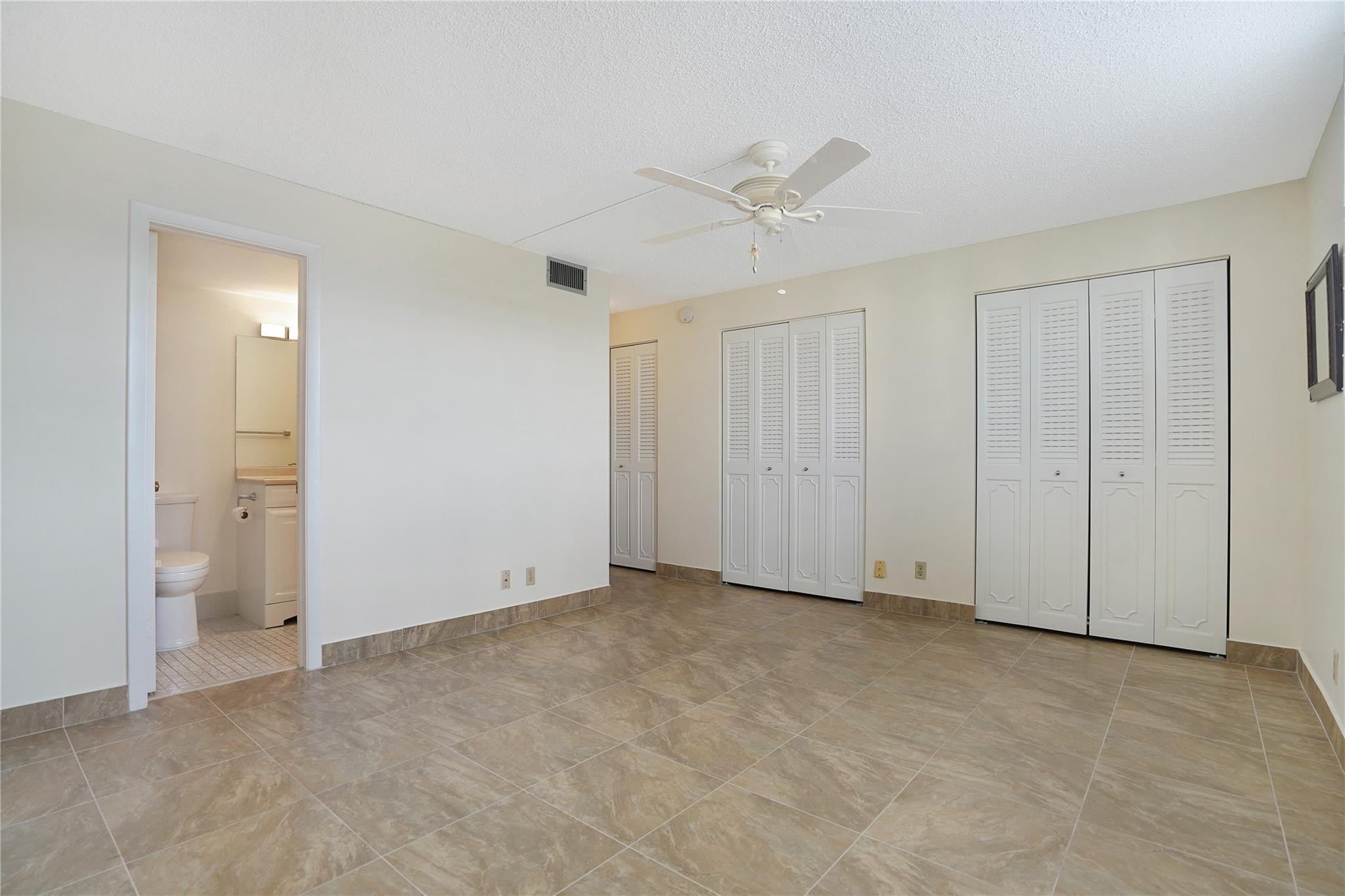 MEADOWBROOK LAKES - Residential