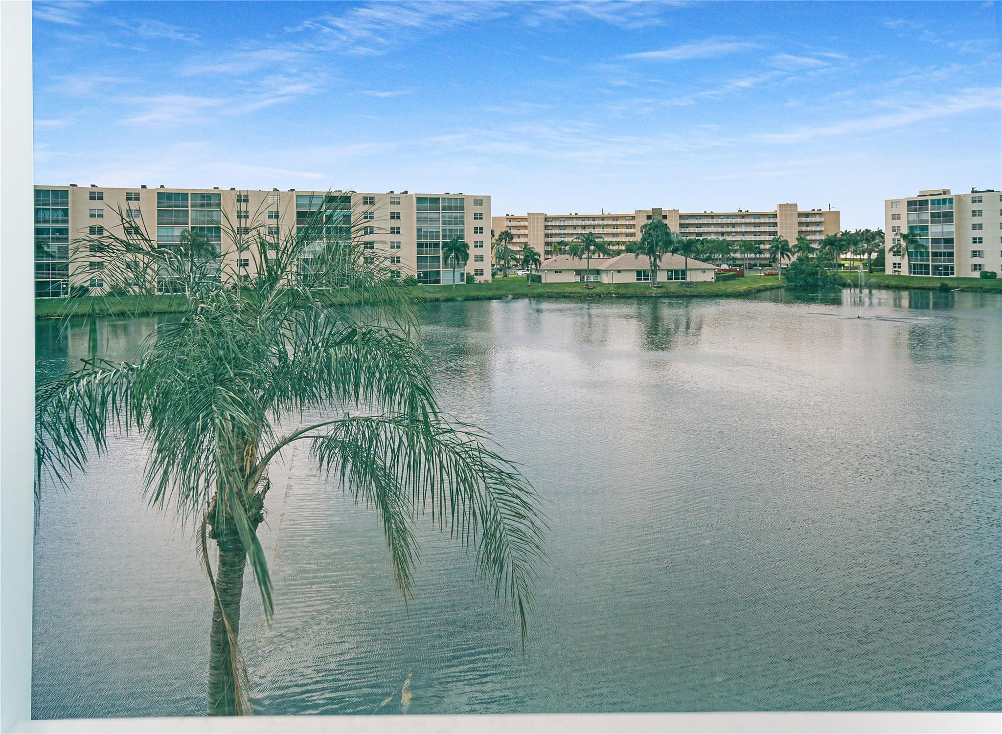 MEADOWBROOK LAKES - Residential