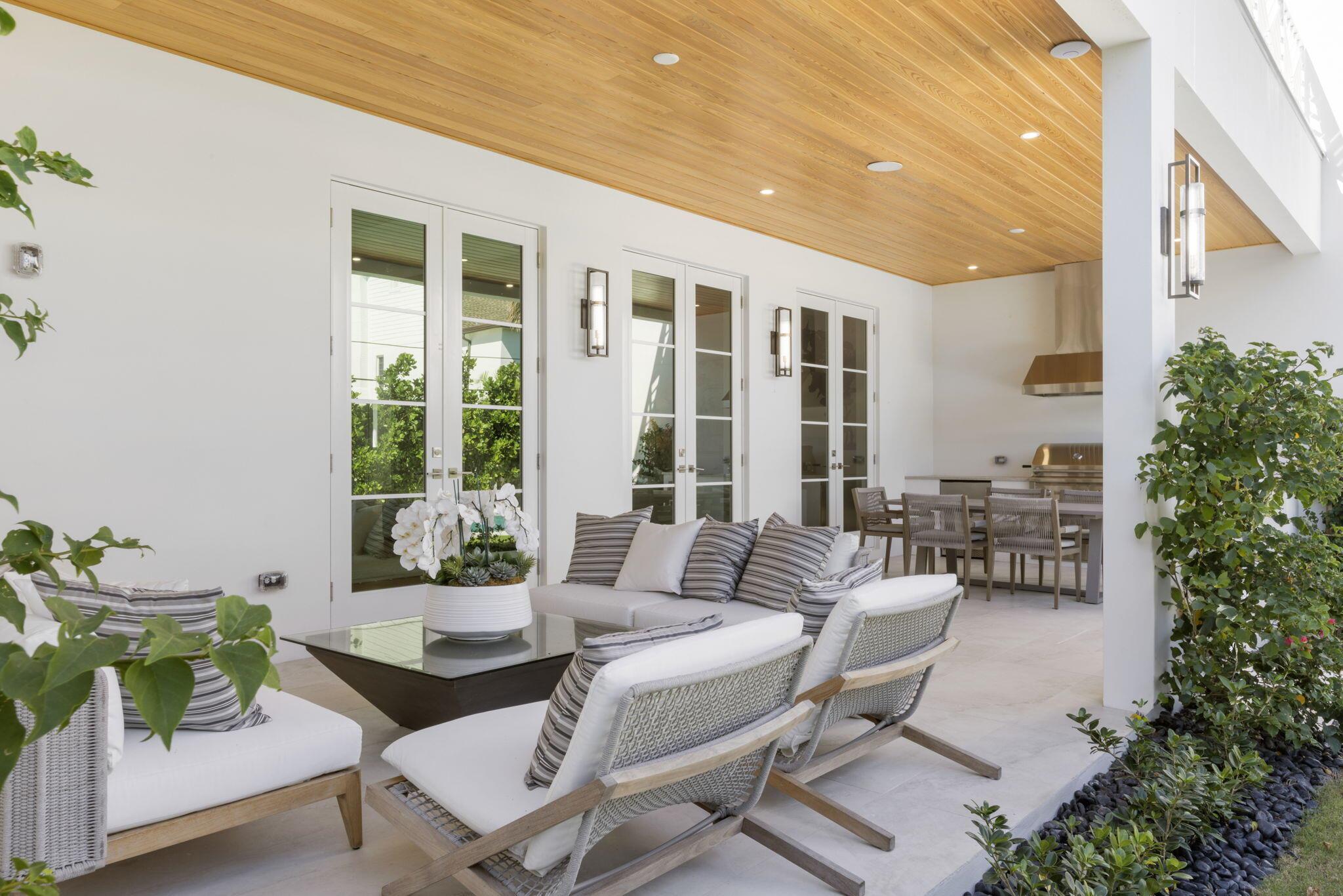 LAKEWOOD - Residential