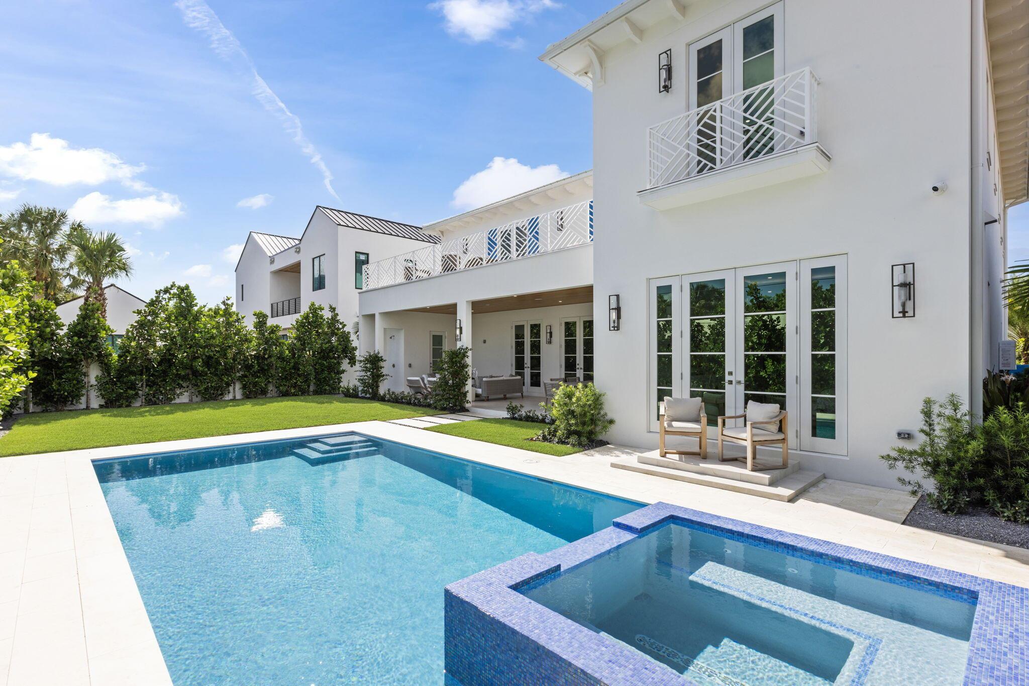 LAKEWOOD - Residential