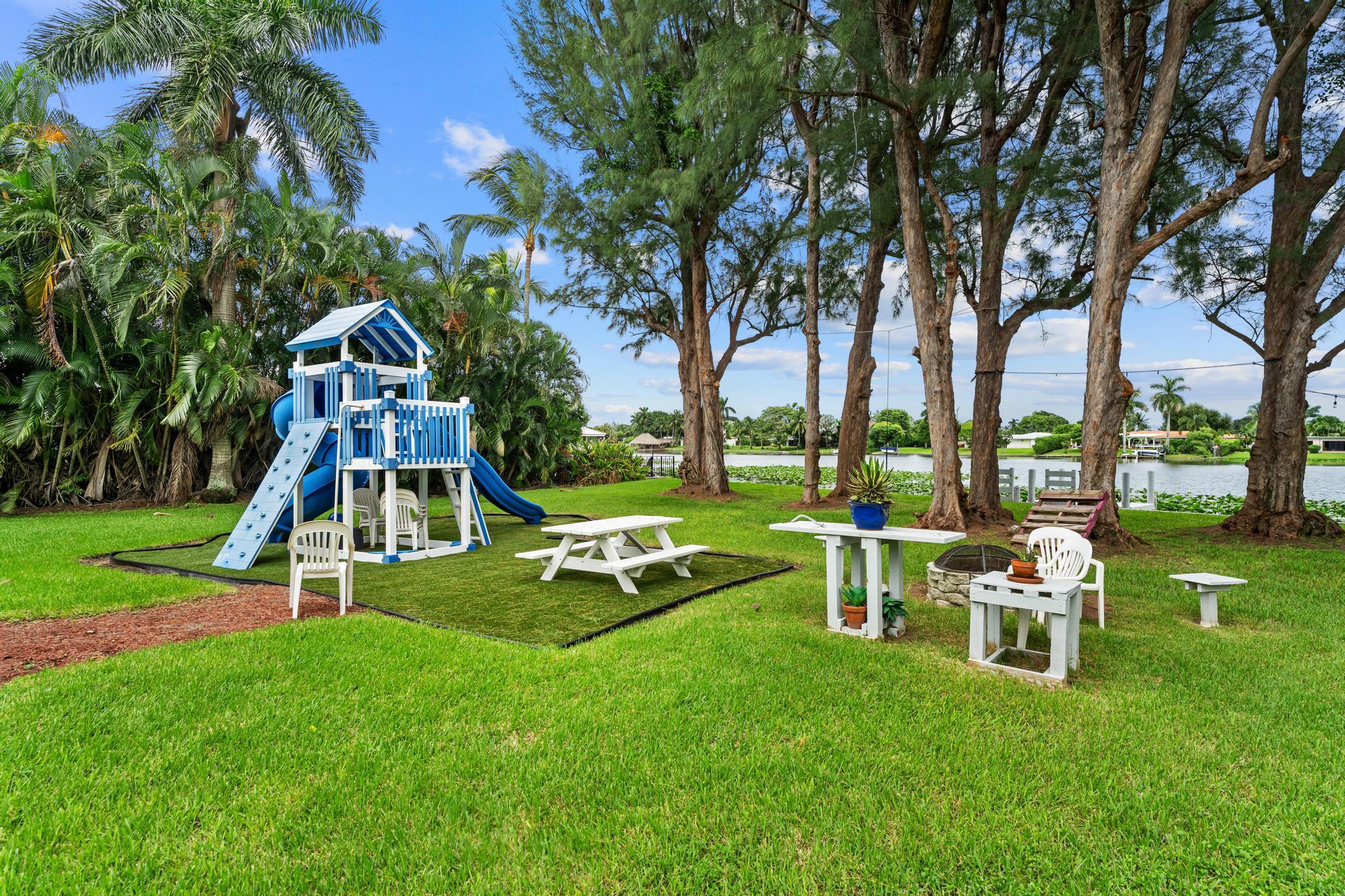 FLA-MANGO GROVELETS - Residential