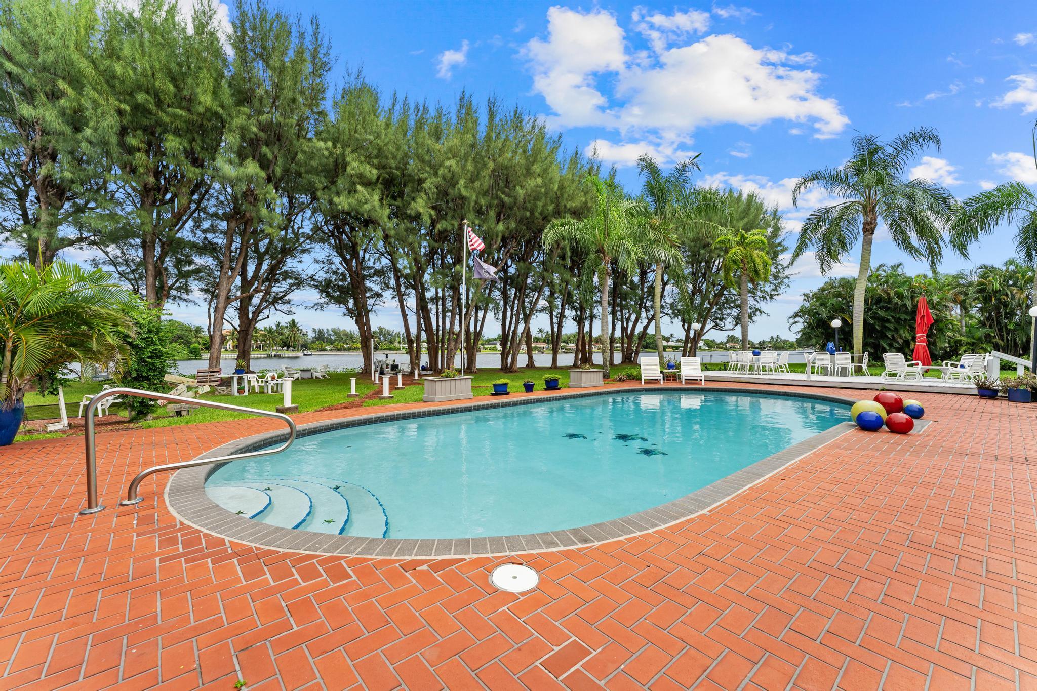 FLA-MANGO GROVELETS - Residential
