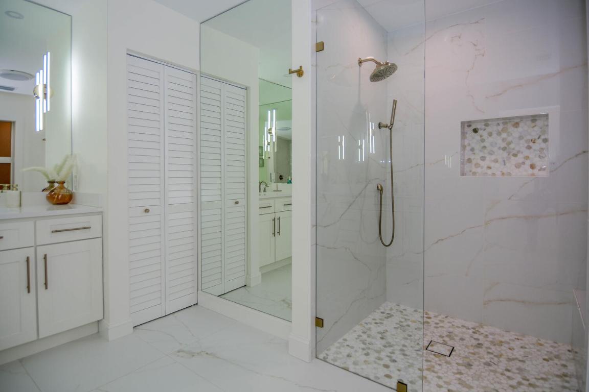 WATERWAY VILLAGE - Residential Lease