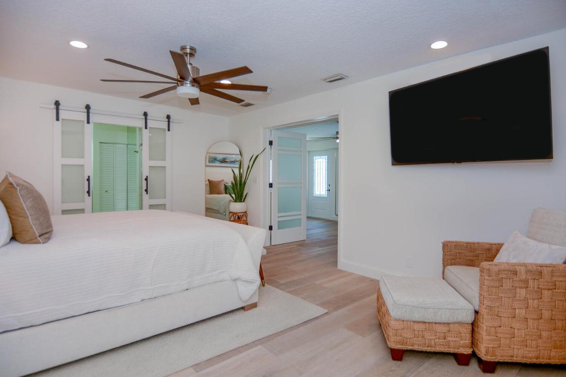 WATERWAY VILLAGE - Residential Lease