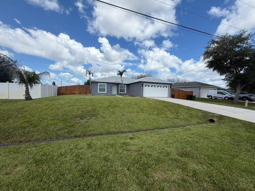 PORT ST LUCIE SECTION 5 - Residential