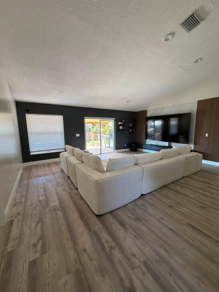 PORT ST LUCIE SECTION 5 - Residential