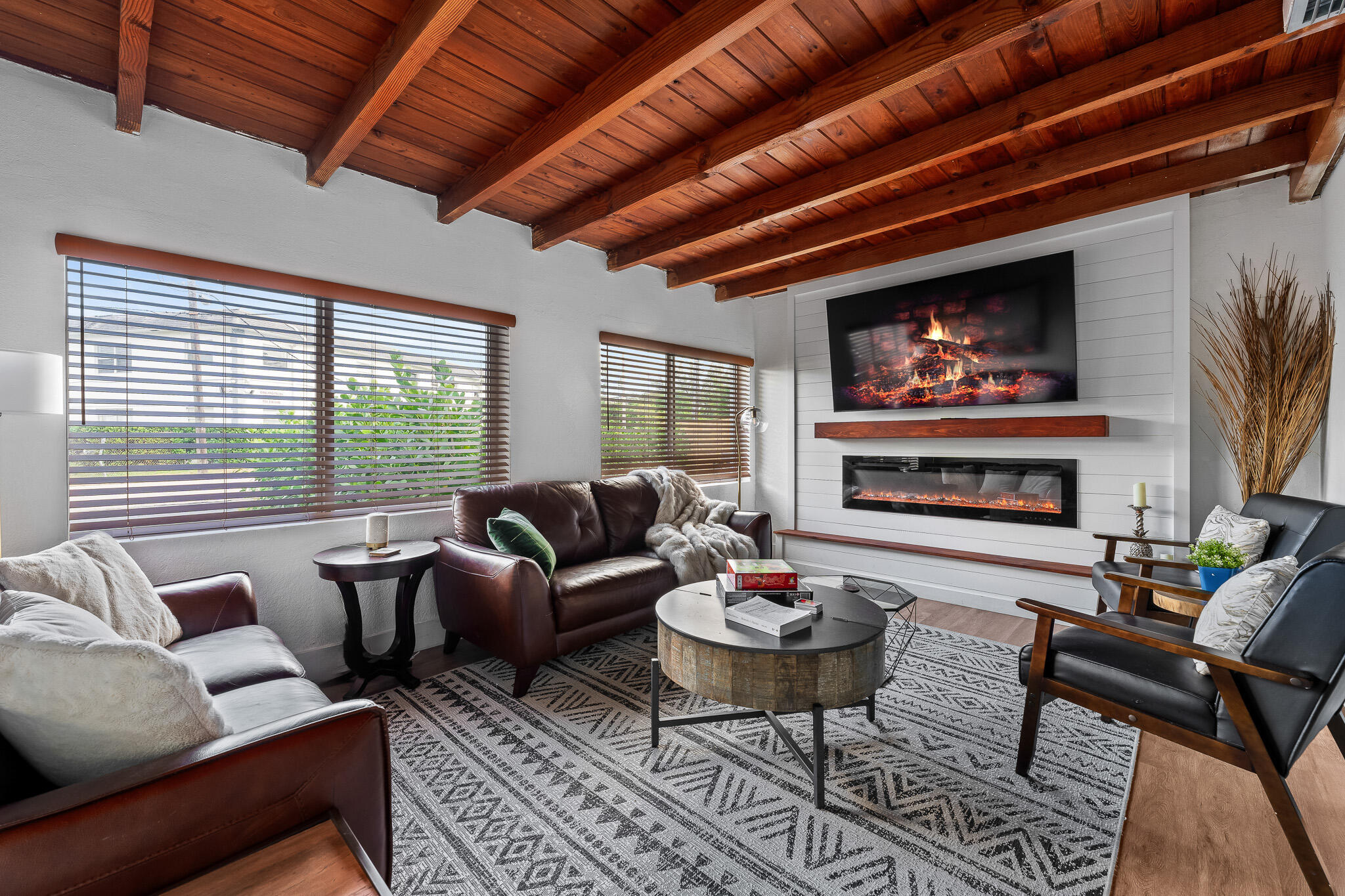OAKLAND PARK SECOND ADD - Residential