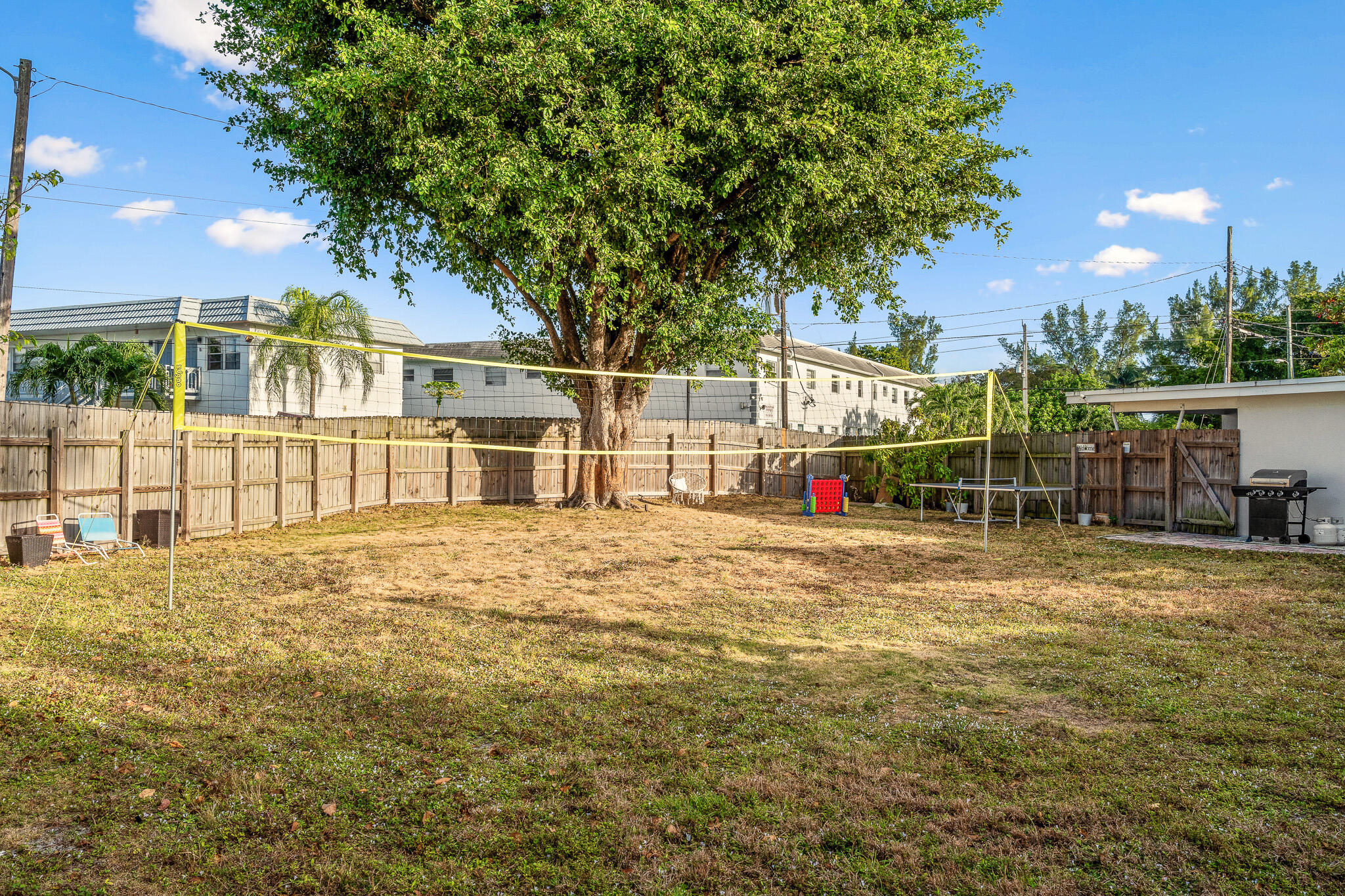 OAKLAND PARK SECOND ADD - Residential