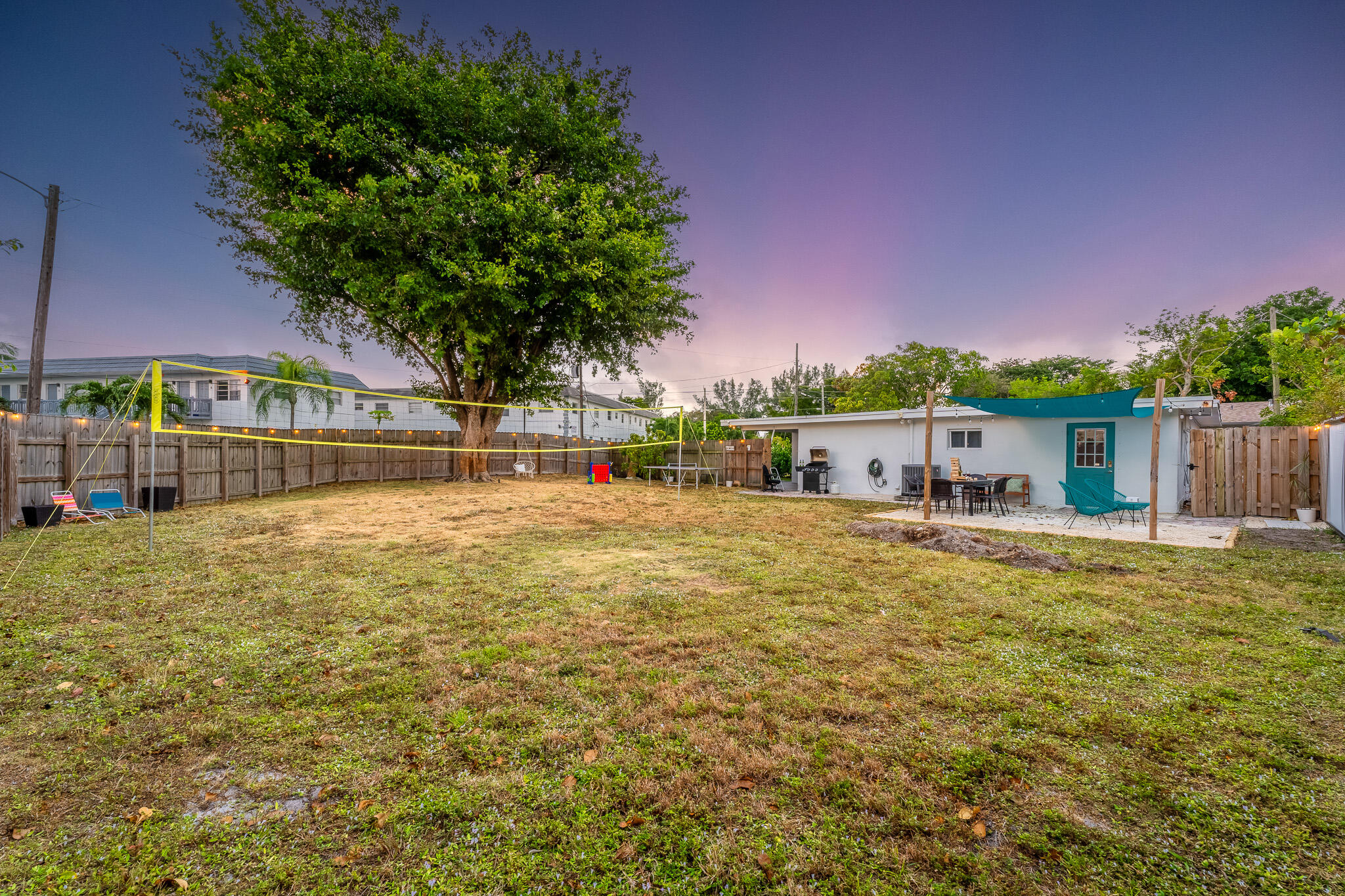 OAKLAND PARK SECOND ADD - Residential