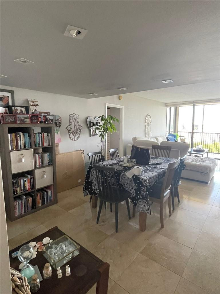 Coronado - Residential