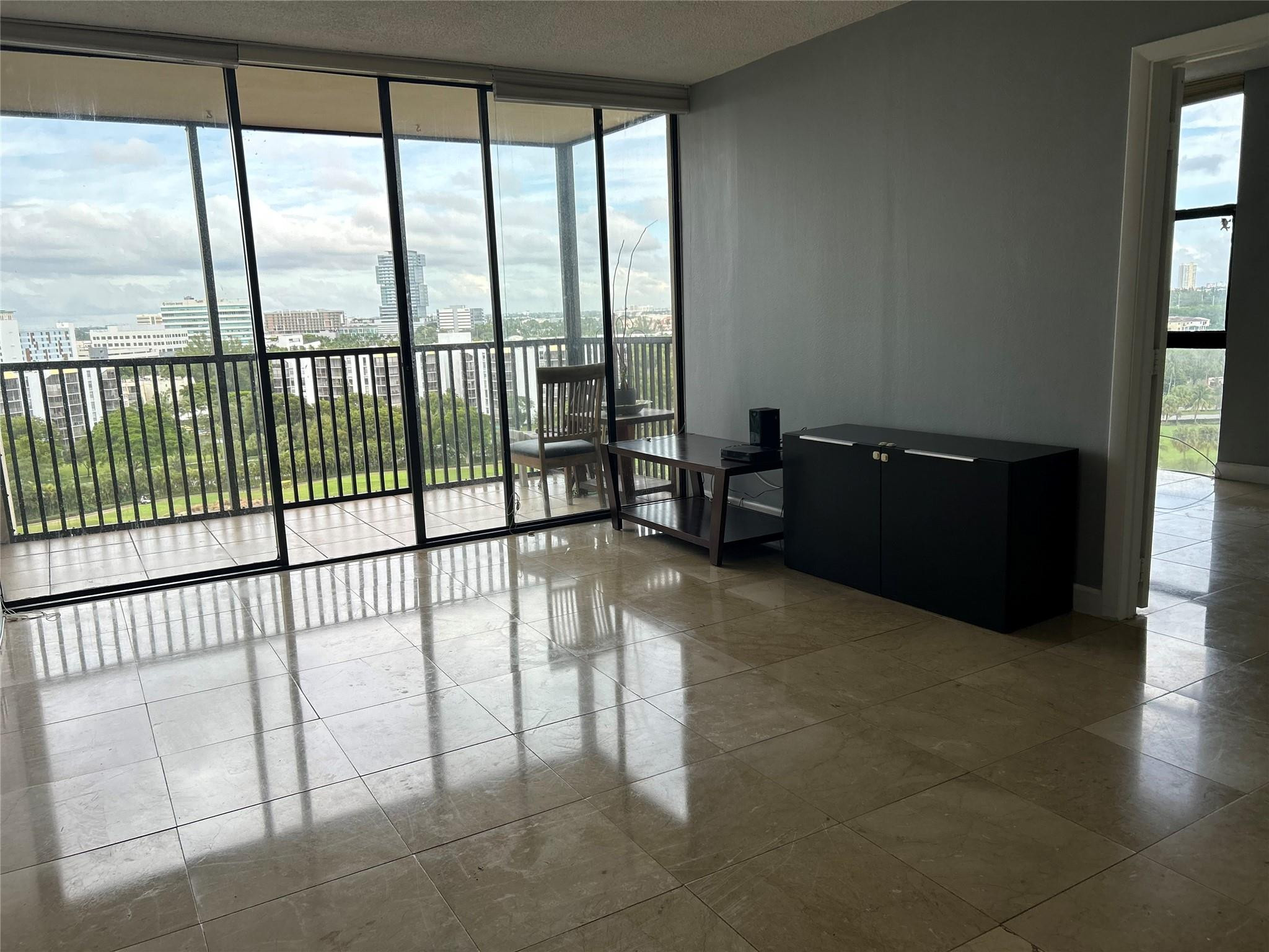 Coronado - Residential