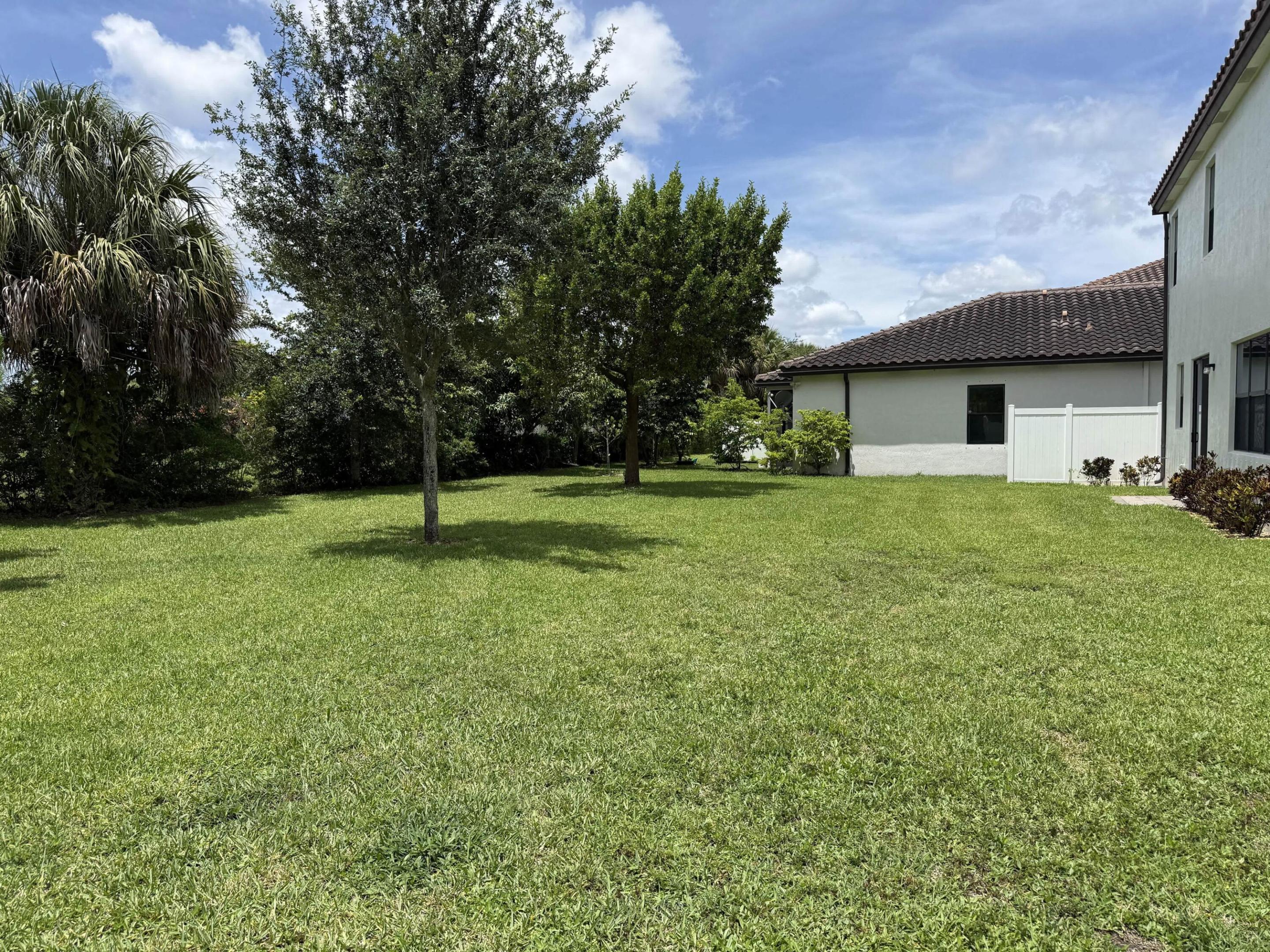 VILLA TARA - Residential