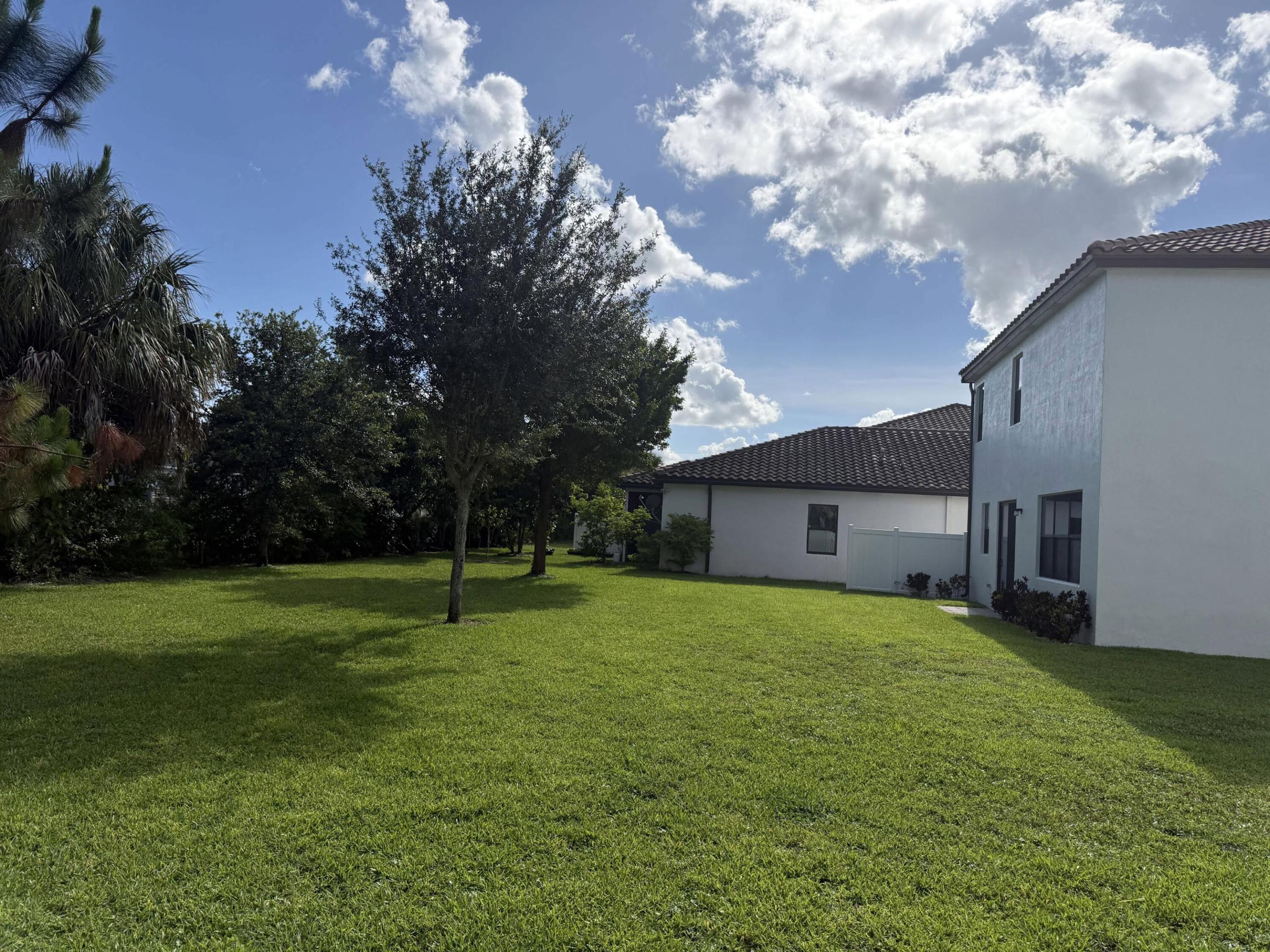 VILLA TARA - Residential