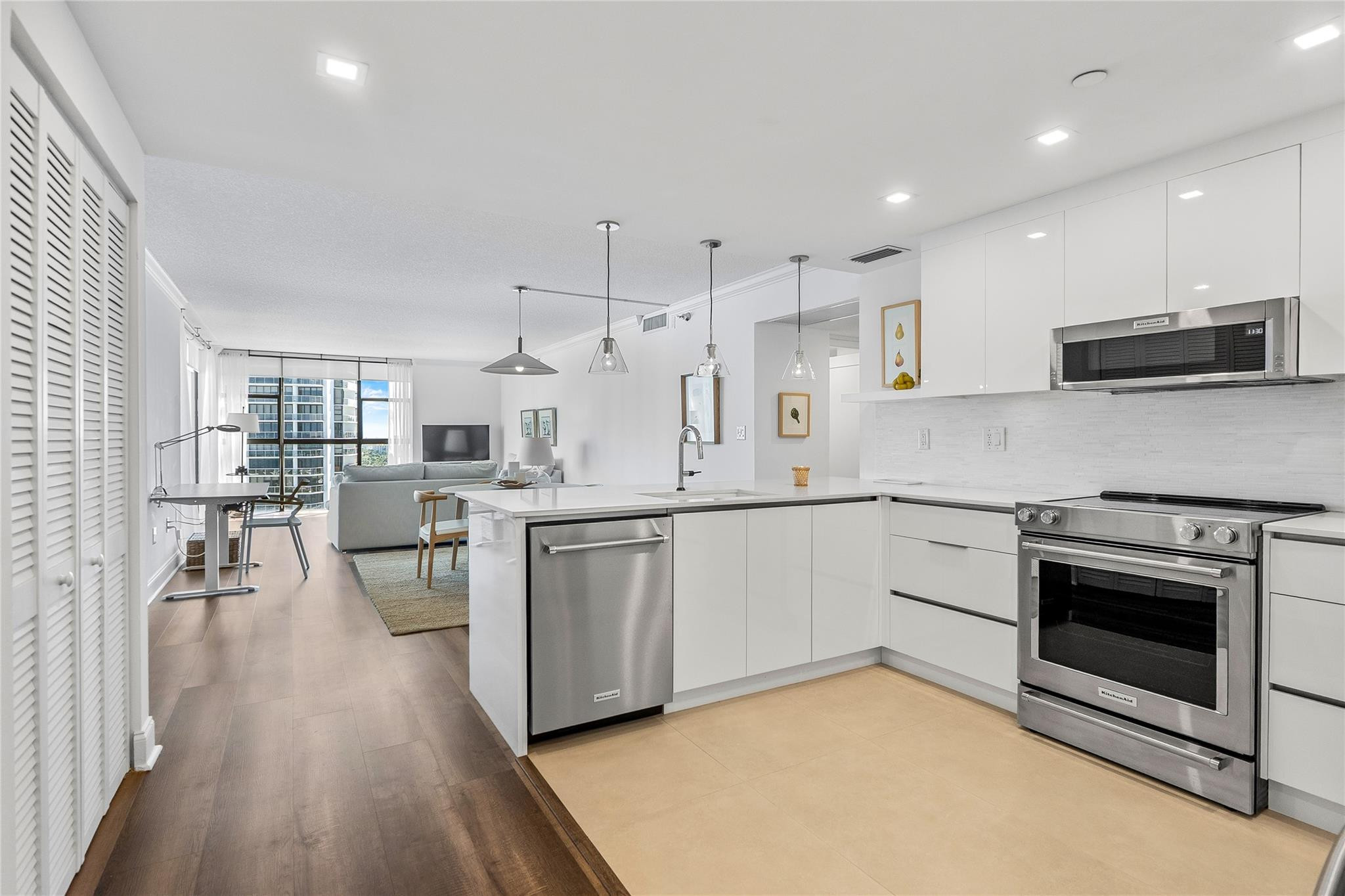 WATERVIEW CONDO - Residential