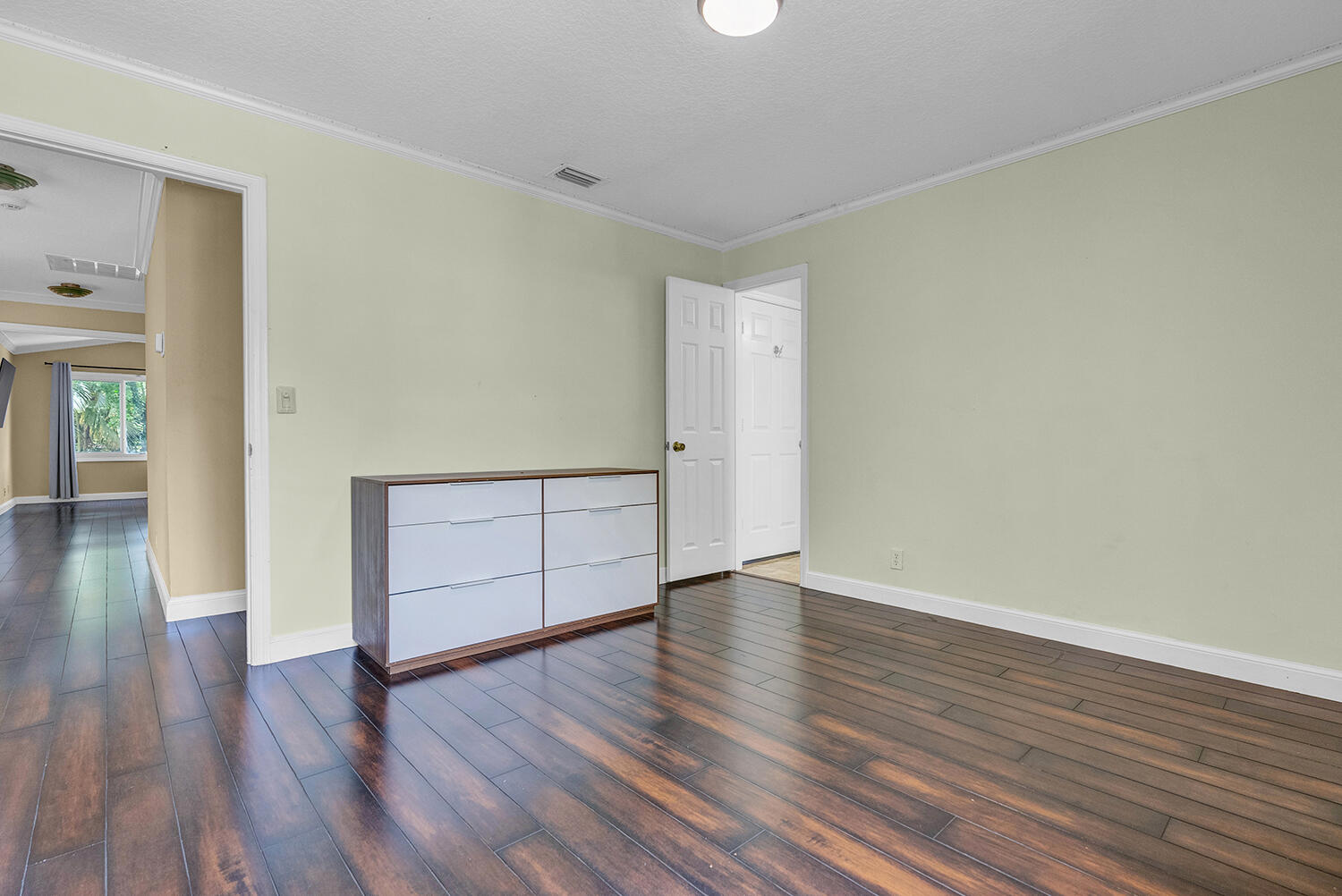 LA VIDA - Residential Lease